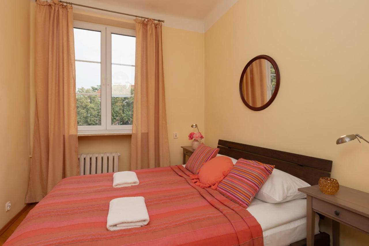 Warsaw New Town Square Apartment For 5 Guests By Noclegi Renters Eksteriør billede